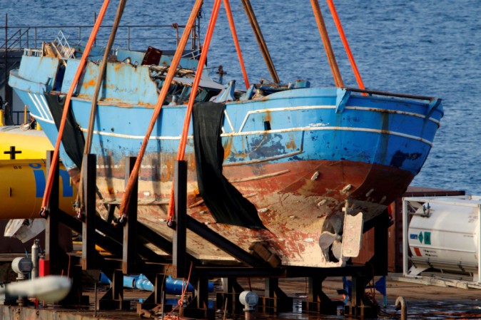 Sono stati trovati 675 corpi nel relitto affondato nel Mediterraneo